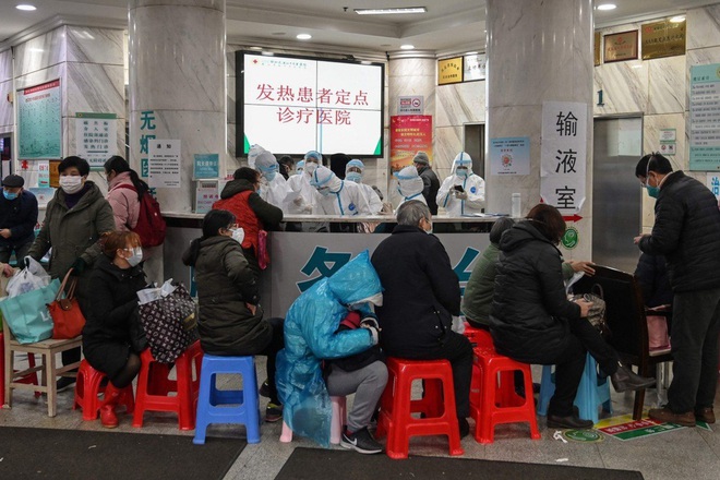 Du học sinh Trung Quốc vừa về nhà lại gặp virus Vũ Hán: Bữa ăn đoàn viên gượng gạo, người thân bị ốm cũng không dám đưa đi viện - Ảnh 3.