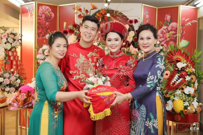 Quỳnh Anh tiết lộ Duy Mạnh từng kiên trì cả năm để lừa mình, địa điểm tổ chức đám cưới cũng là nơi gặp gỡ lần đầu tiên - Ảnh 1.