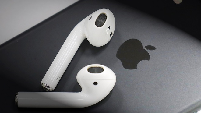 Lì xì 2 triệu có mua nổi AirPods tập tành sang chảnh? Sẽ là vừa đủ nếu bạn biết 2 điều khôn ngoan này - Ảnh 1.