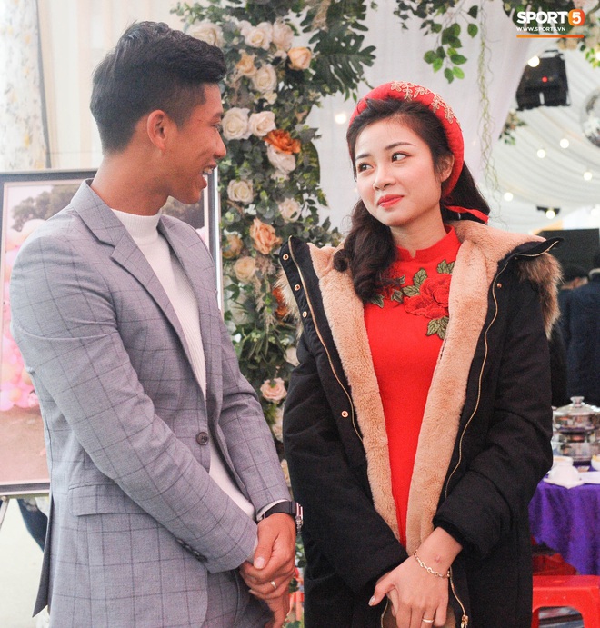 HLV Park Hang-seo chỉ kịp về Việt Nam dự đám cưới Duy Mạnh, tiếc cho Văn Đức – Nhật Linh - Ảnh 2.