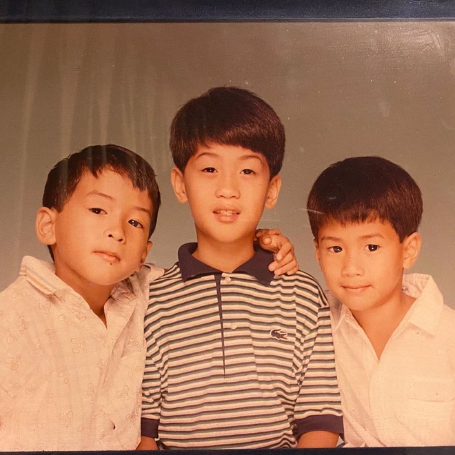 Phillip Nguyễn vừa khoe ảnh khi b&eacute; với Louis Nguyễn, Linh Rin đ&atilde; share liền tay c&ograve;n tinh tế đ&aacute;nh dấu người y&ecirc;u - Ảnh 1.