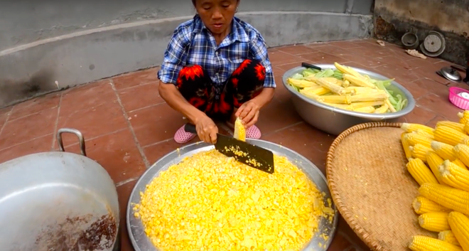 Đổi gió nấu sữa ngô giữa mùa đông… “cho nó mát”, Bà Tân Vlog lại được dân tình ủng hộ vì một thay đổi nhỏ nhưng có võ - Ảnh 1.