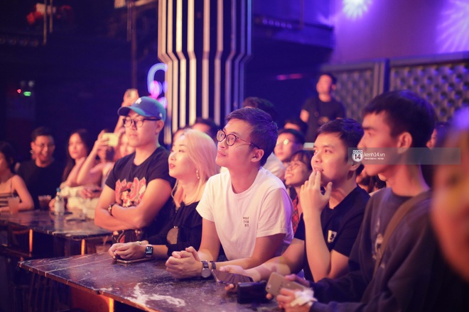 WeYoung: /saturation/ tại TP.HCM: Một đêm nhạc indie trọn vẹn với dàn nghệ sĩ indie chất chơi của đất Sài thành - Ảnh 3.