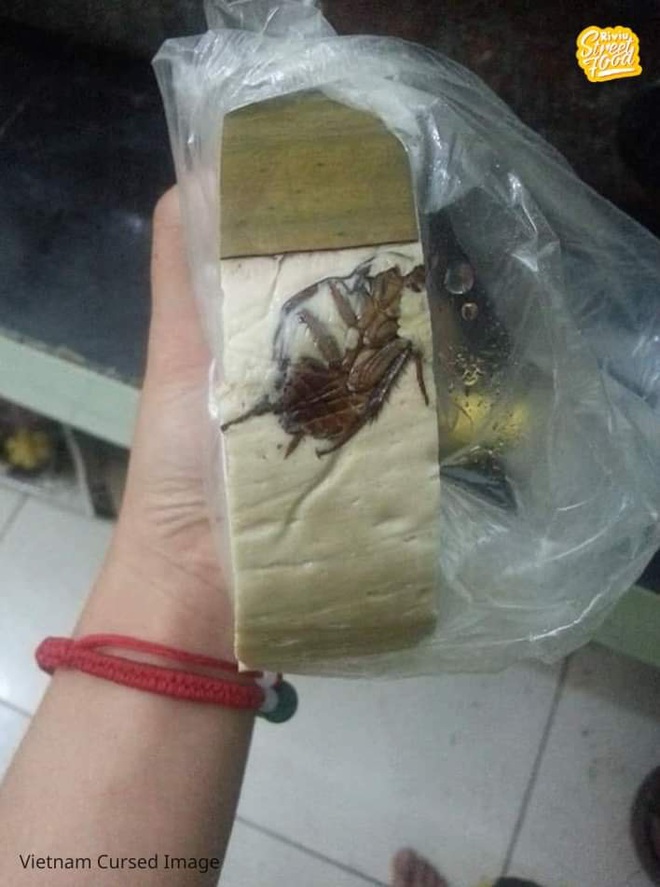 H&igrave;nh ảnh kh&uacute;c gi&ograve; nh&acirc;n... gi&aacute;n r&otilde; mồn một khiến d&acirc;n t&igrave;nh hốt hoảng lẫn thở d&agrave;i: Thịt heo đắt n&ecirc;n được khuyến m&atilde;i đ&acirc;y sao? - Ảnh 1.