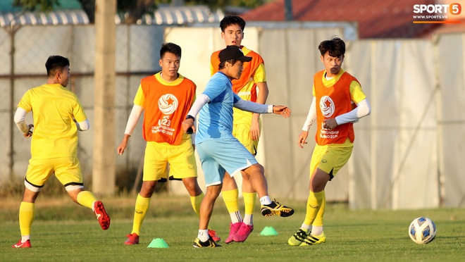 HLV Park Hang-seo rút gọn thời gian tập thể lực để U23 Việt Nam chốt nhân sự trước ngày ra quân VCK U23 châu Á - Ảnh 8.