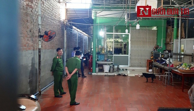 Người phụ nữ đ&aacute;nh học sinh ở Ninh Thuận chỉ l&agrave;m n&ocirc;ng v&agrave; tự nghi&ecirc;n cứu t&agrave;i liệu rồi mở lớp dạy k&egrave;m - Ảnh 4.