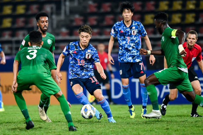 Sai lầm ở những phút cuối khiến Nhật Bản ngậm trái đắng trước Ả-rập Saudi trong ngày ra quân U23 châu Á 2020 - Ảnh 6.