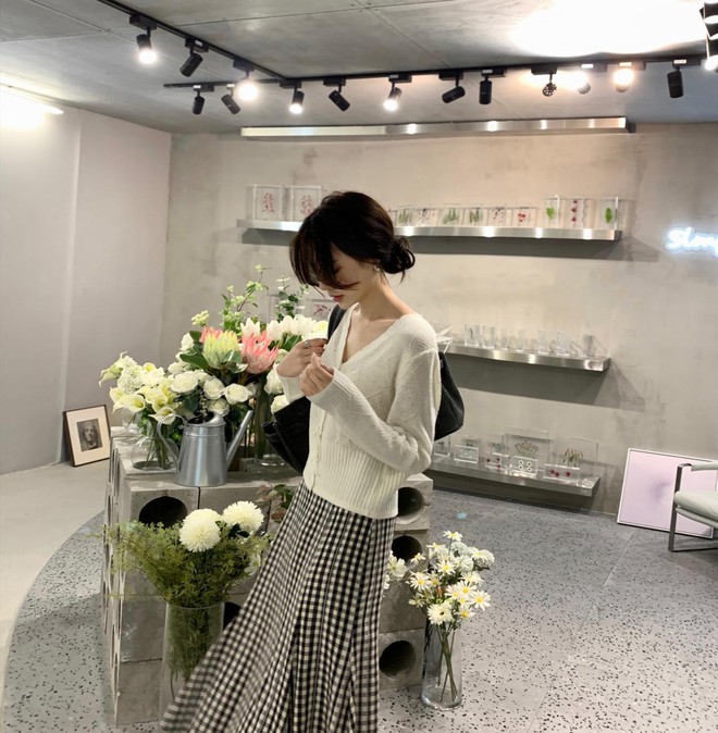 Muốn trẻ xinh như mới đ&ocirc;i mươi, hội chị em tuổi băm chỉ cần nắm trong tay 3 chi&ecirc;u n&agrave;y l&agrave; đủ - Ảnh 2.