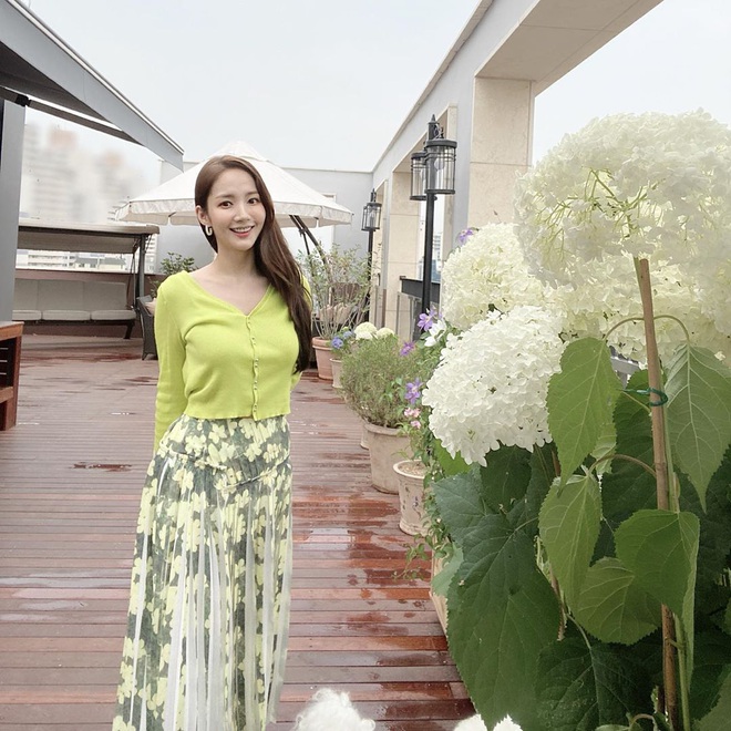 Học Park Min Young 3 set đồ chuẩn đẹp m&ugrave;a Thu cực dễ mua dễ mặc - Ảnh 6.