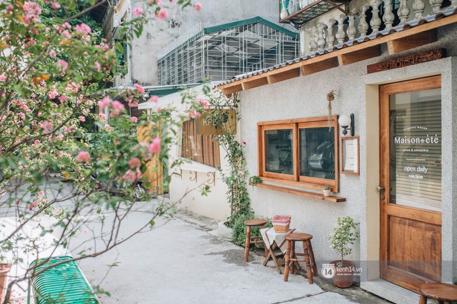 Những góc phố đậm chất Hàn Quốc ngay giữa lòng Hà Nội, lên ảnh mang vibe trong trẻo đến ngẩn ngơ - Ảnh 3. Những góc phố đậm chất Hàn Quốc ngay giữa lòng Hà Nội, lên ảnh mang vibe trong trẻo đến ngẩn ngơ - Ảnh 3.