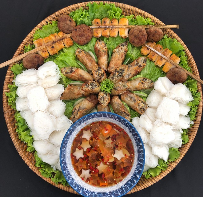 Chị vợ sở hữu loạt mâm cơm ngon lành tiết lộ chồng tâm lý chính là động lực để mình vào bếp - Ảnh 3. Chị vợ sở hữu loạt mâm cơm ngon lành tiết lộ chồng tâm lý chính là động lực để mình vào bếp - Ảnh 3.