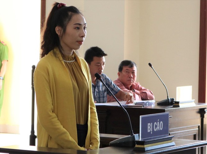 Chiếm đoạt 28 lượng v&agrave;ng của kh&aacute;ch gửi giữ hộ, nữ nh&acirc;n vi&ecirc;n lĩnh 13 năm t&ugrave; - Ảnh 1.