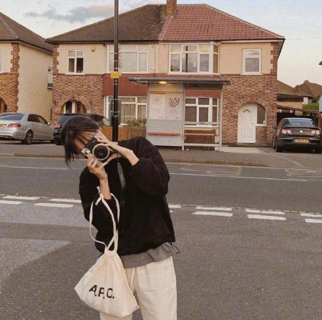 G&aacute;i H&agrave;n c&oacute; 3 style đinh m&ugrave;a lạnh, muốn sang chảnh hay thoải m&aacute;i th&igrave; bạn cứ &aacute;p theo l&agrave; đẹp - Ảnh 11.