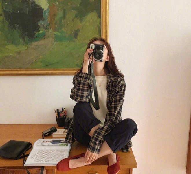 G&aacute;i H&agrave;n c&oacute; 3 style đinh m&ugrave;a lạnh, muốn sang chảnh hay thoải m&aacute;i th&igrave; bạn cứ &aacute;p theo l&agrave; đẹp - Ảnh 5.