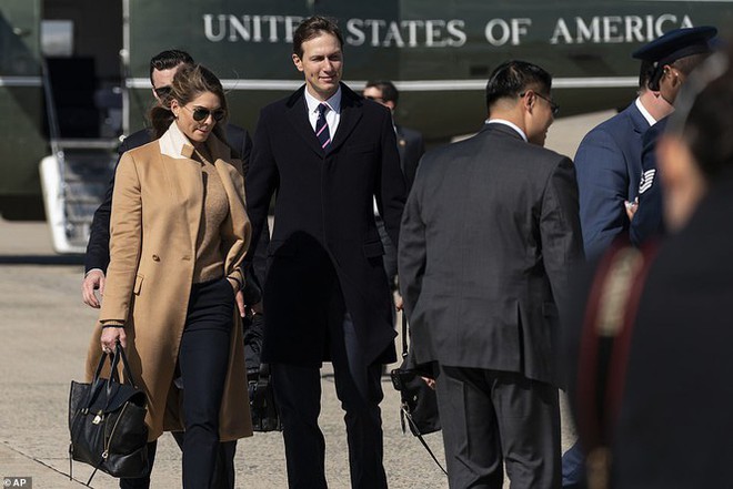 B&aacute;c sĩ Nh&agrave; Trắng tiết lộ t&igrave;nh trạng sức khỏe của &ocirc;ng Trump v&agrave; phu nh&acirc;n - Ảnh 2.