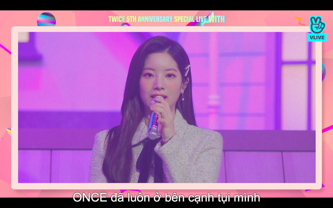 Tròn 5 năm debut, TWICE mở buổi live đặc biệt: Jeongyeon vắng mặt, các thành viên không ngại spoil ca khúc mới khiến fan sướng rơn - Ảnh 84.