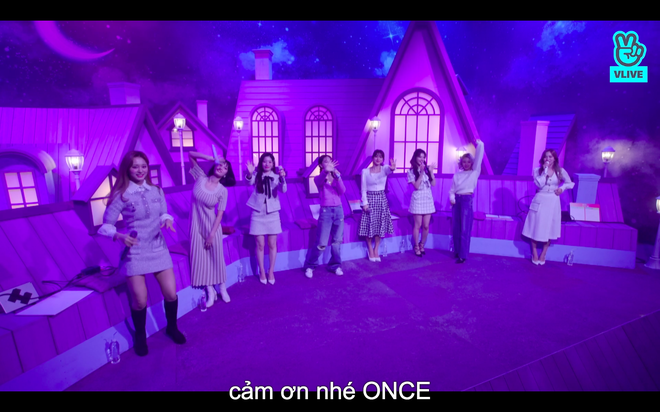 Tròn 5 năm debut, TWICE mở buổi live đặc biệt: Jeongyeon vắng mặt, các thành viên không ngại spoil ca khúc mới khiến fan sướng rơn - Ảnh 120.