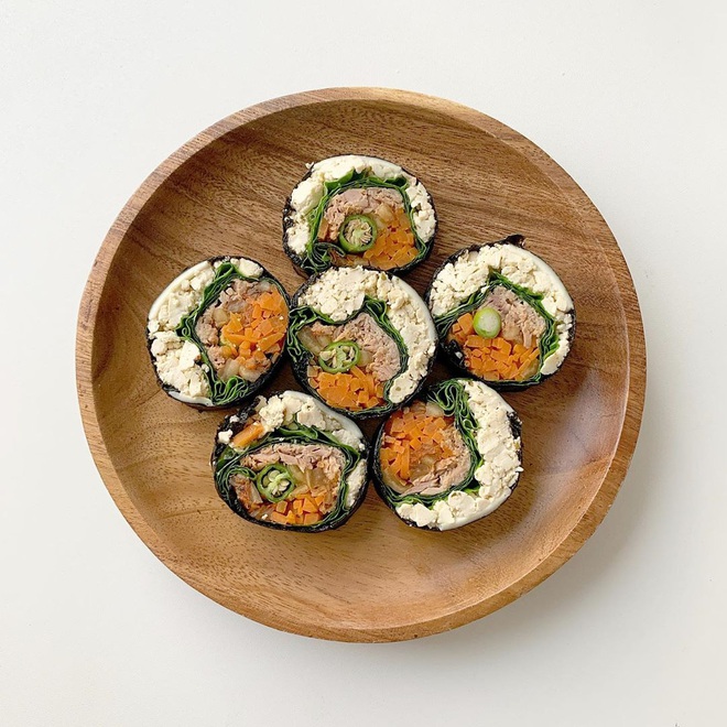 Trend mới của g&aacute;i H&agrave;n: Ăn kimbab thay cơm bằng trứng để giảm c&acirc;n, chị em mau v&agrave;o h&oacute;ng ngay c&ograve;n kịp - Ảnh 3.