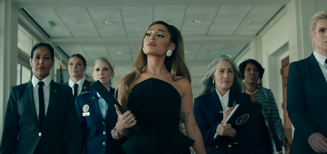 Positions - Liệu có phải nước đi sai của Ariana Grande sau Thank You, Next? - Ảnh 8.