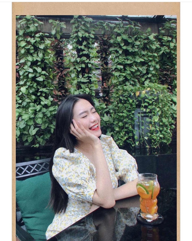 Thí sinh hot nhất nhì Hoa Hậu Việt Nam 2020 có động thái đầu tiên giữa tin đồn hẹn hò Văn Hậu, còn nam cầu thủ? - Ảnh 5. Thí sinh hot nhất nhì Hoa Hậu Việt Nam 2020 có động thái đầu tiên giữa tin đồn hẹn hò Văn Hậu, còn nam cầu thủ? - Ảnh 5.