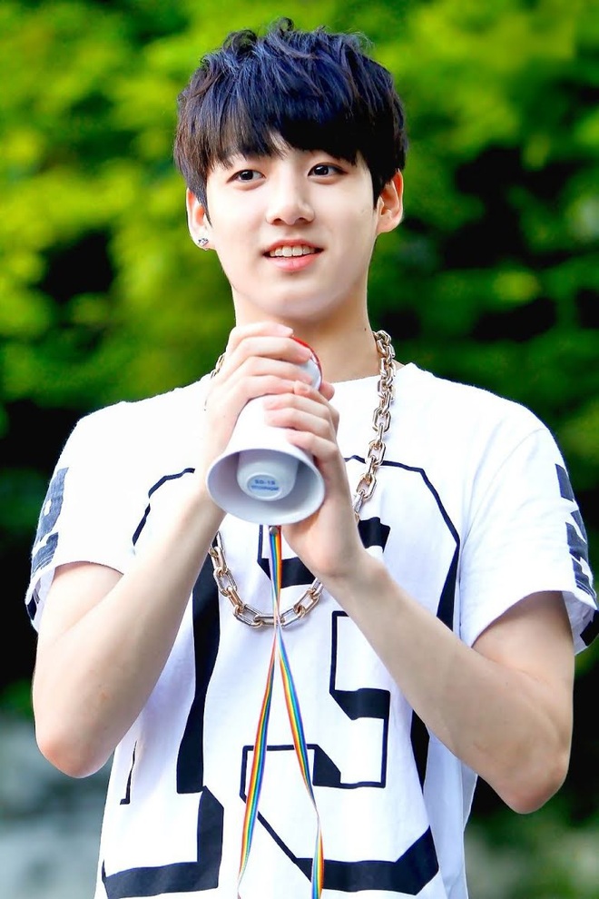 Nam thần Jungkook (BTS) su&yacute;t bị loại khỏi BTS d&ugrave; t&agrave;i năng nhất nh&igrave; nh&oacute;m, nhờ nh&acirc;n vật đặc biệt mới c&oacute; thể debut! - Ảnh 5.