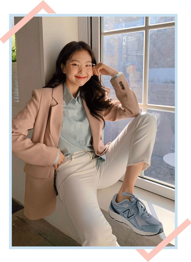 M&agrave;u xanh baby mặc l&ecirc;n rất xinh nhưng nếu muốn ghi điểm sang xịn th&igrave; bạn h&atilde;y mix theo 3 combo - Ảnh 13.