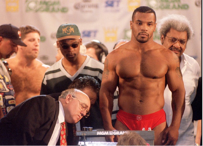 Tay đấm thép Mike Tyson xác nhận đã lột xác thành công, tuổi 54 mà body như thời em chưa 18 - Ảnh 2.