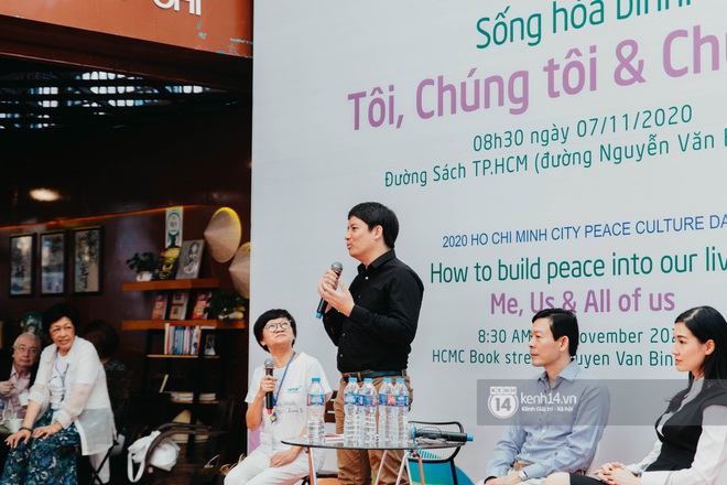 Đường sách TP.HCM chật kín bạn trẻ trong ngày diễn ra sự kiện Quảng bá Văn hóa Hòa bình 2020 - Ảnh 6.