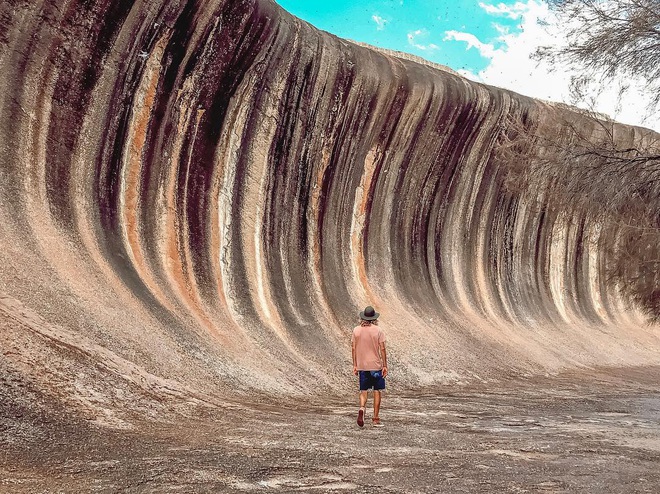 Ngỡ ngàng cảnh… lướt sóng trên đỉnh núi độc nhất thế giới tại Úc, hoá ra nguyên nhân hình thành lại kỳ diệu thế này - Ảnh 13.