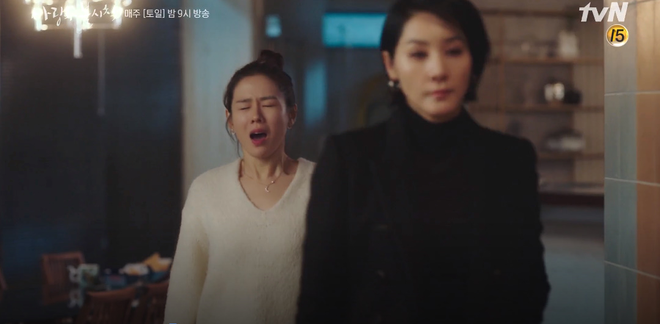 Xót xa vì Son Ye Jin bị anh trai chà đạp, Hyun Bin khiến chị em nhũn tim vì cái ôm dỗ dành ở tập 11 Crash Landing on You - Ảnh 8.