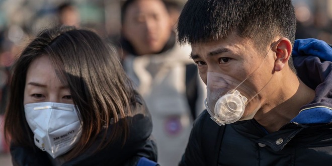 Cập nhật virus corona: Gần 100 người chết trong ngày dịch viêm phổi Vũ Hán vượt qua SARS dù tỉ lệ tử vong vẫn thấp; dịch bệnh có tên gọi mới - Ảnh 1.