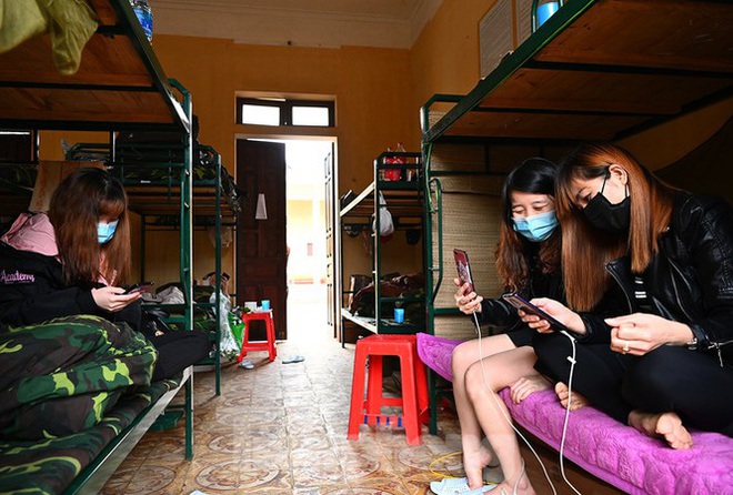 Một phụ nữ trốn khỏi khu c&aacute;ch ly theo d&otilde;i virus corona ở Lạng Sơn - Ảnh 1.