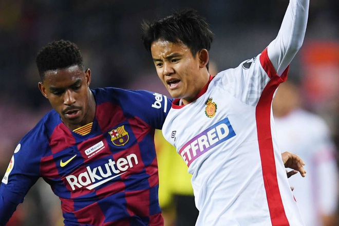 Sốc: Messi Nhật Bản bị chính HLV của đội mình phân biệt chủng tộc tại giải đấu hàng đầu châu Âu - Ảnh 3.