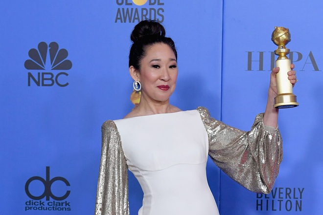 Cái tên Công Trí lại xuất hiện trên thảm đỏ tiệc hậu Oscar, được diện bởi diễn viên Hàn nổi tiếng nhất thế giới - Ảnh 4.