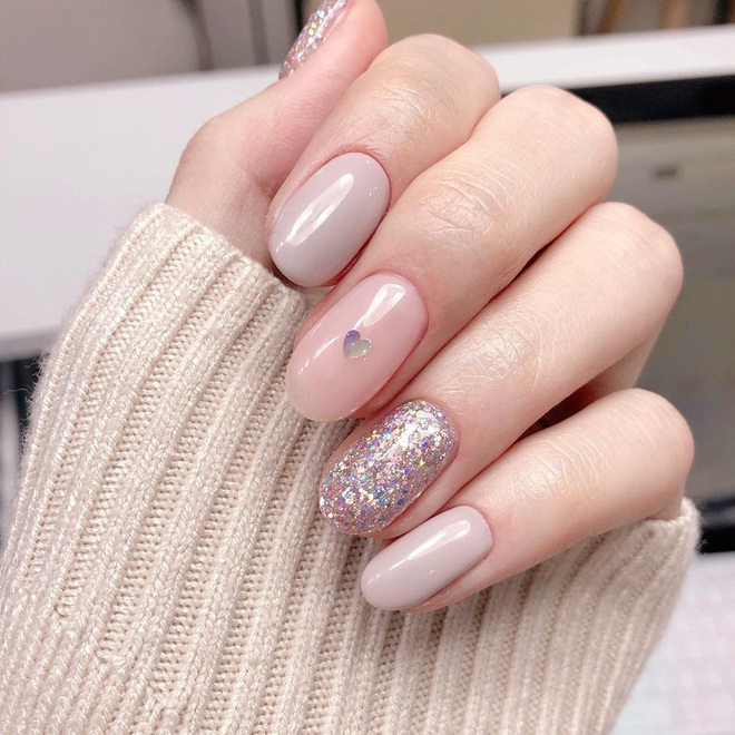 Nail hồng xinh nức nở thế này, các nàng diện đi chơi Valentine thì chỉ có điểm 10 xuất sắc - Ảnh 7.