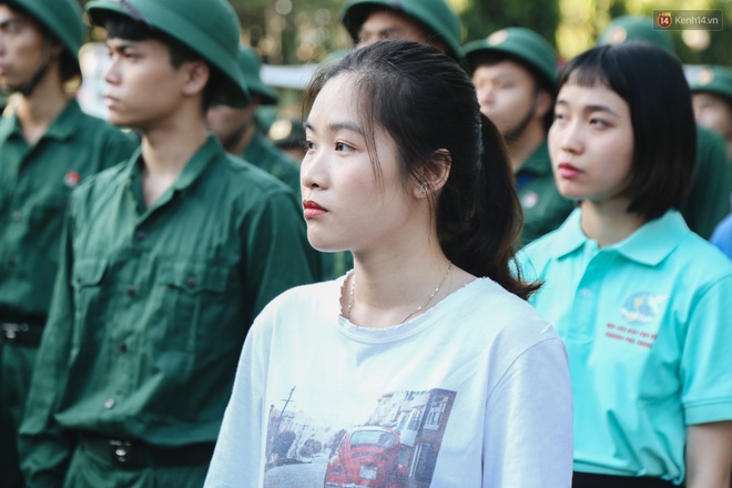 Những nữ tân binh xinh đẹp ở Sài Gòn tình nguyện nhập ngũ, thực hiện nghĩa vụ bảo vệ Tổ Quốc  - Ảnh 5.