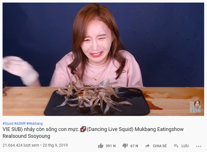 Giải mã sức hút của Youtuber Ssoyoung: thánh lật mặt của giới mukbang với hàng loạt màn vật lộn đến lăn đùng ngã ngửa và sở thích ăn cả đại dương - Ảnh 5.