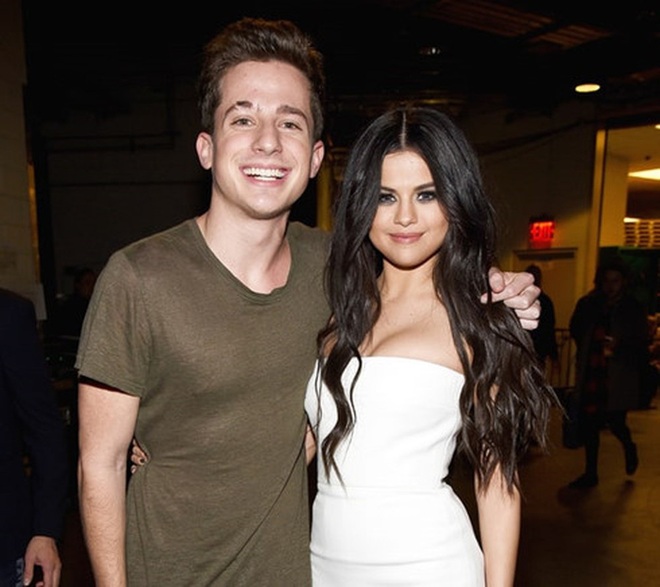 Từng cà khịa chửi đểu mãi, nay Charlie Puth lại ủng hộ album mới của Justin Bieber trong màn đối đầu với Selena Gomez: tình cũ của tình cũ là bạn is real? - Ảnh 4.