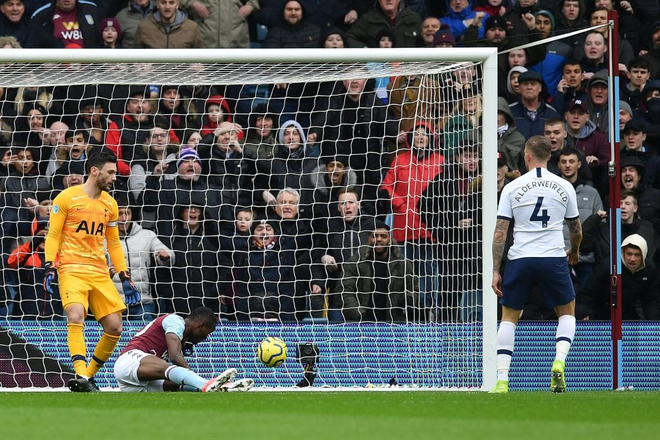 Son Heung-min ghi bàn phút 90+4 giúp Tottenham thắng trận siêu kịch tính, đồng thời lập thành tích chưa từng có tại giải Ngoại hạng Anh - Ảnh 2.