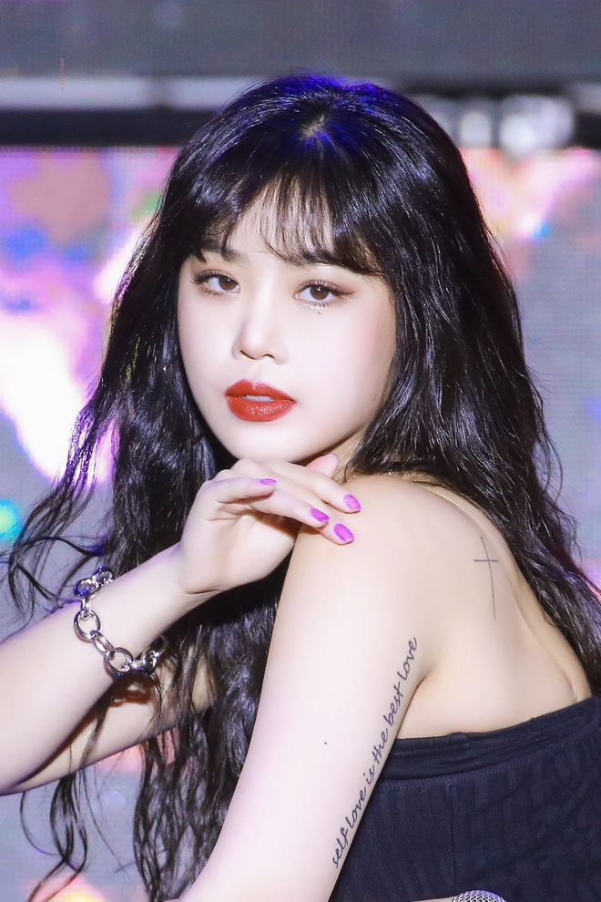 Here Are All Of (G)I-DLE Soojin's Tattoos... For Now | KpopStarz