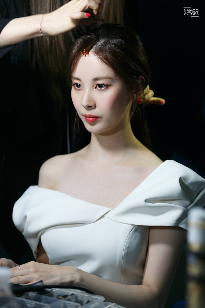 Khoảnh khắc gây lú của Seohyun và Irene: Giống tên, cùng tuổi và công ty, giờ không phân biệt nổi vì như sinh đôi - Ảnh 10.