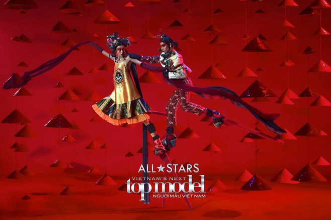 Bị loại đầu tiên, em út Vietnams Next Top Model: All Stars đã chứng minh ban giám khảo sai lầm khi trúng đến 4 show tại Luân Đôn - Ảnh 3.