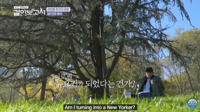 Jung Hae In phấn kh&iacute;ch hệt như một đứa trẻ v&igrave; cuối c&ugrave;ng cũng được đặt ch&acirc;n tới điểm đến nằm trong bucket list của m&igrave;nh - Ảnh 14.