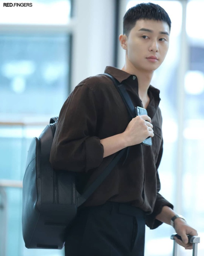 Rộ lên loạt ảnh hồi bé mái ngố tàu của Park Seo Joon: Quyết xuyên không về quá khứ để tạo kiểu đầu trend của Itaewon Class? - Ảnh 6.