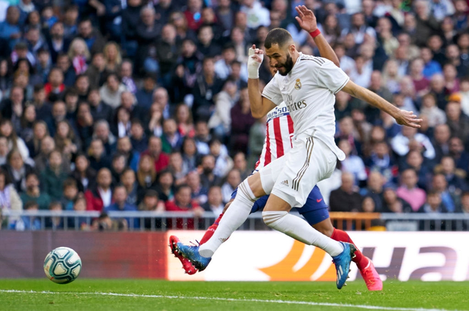 Đ&aacute;nh bại k&igrave;nh địch trong trận đại chiến thủ đ&ocirc; T&acirc;y Ban Nha, Real Madrid cho Barcelona h&iacute;t kh&oacute;i trong cuộc đua v&ocirc; địch - Ảnh 5.