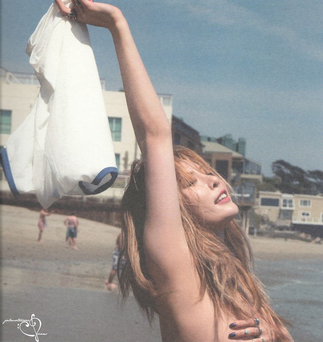 Nữ ho&agrave;ng sexy HyunA g&acirc;y b&atilde;o với c&acirc;u chuyện h&eacute; lộ l&yacute; do đằng sau bộ ảnh album cởi trần 18+ ở Mỹ  - Ảnh 3.