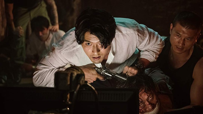 Tận dụng độ hot của Crash Landing on You, Hyun Bin tiếp tục làm anh lính  đã xác nhận đóng phim điện ảnh mới - Ảnh 1.