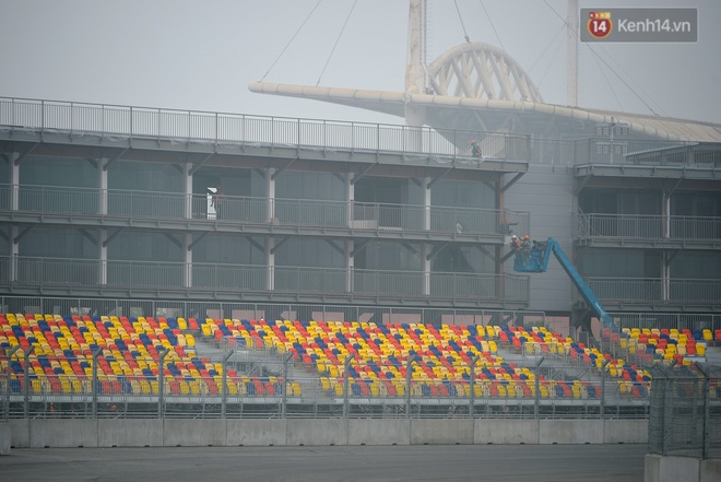Cận cảnh đường đua F1 tại Hà Nội đang được gấp rút hoàn thành - Ảnh 17.