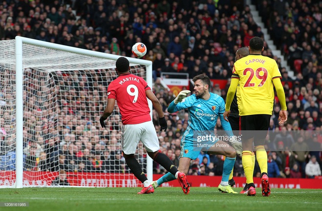 Tân binh đắt giá tỏa sáng, MU thắng dễ trên sân nhà để nuôi hy vọng trở lại Champions League - Ảnh 6.