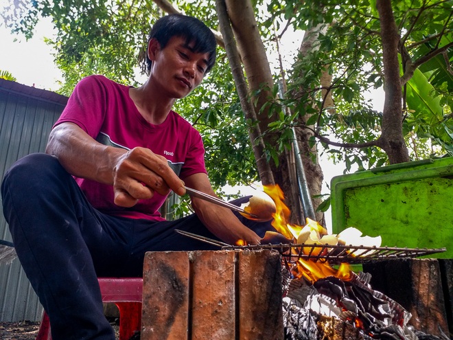 Gặp chàng trai xứ Huế biến những chiếc vỏ trứng thành đồ vật đẹp mắt - Ảnh 3.